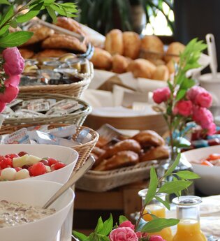 Sektfrühstück im Weingut Amalienhof | © Weingut Amalienhof