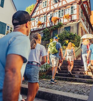 Sommerferienführung | Als Weinsberg noch rauchte und rollte - Von Ziegeln, Karossen und Tabak