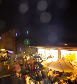 Sommerfest im Weingut Amalienhof | © Weingut Amalienhof
