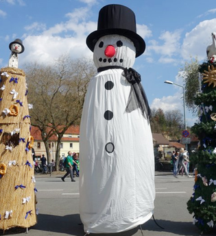 Butzen und Schneemänner | © Petra Enßlen-Winkler