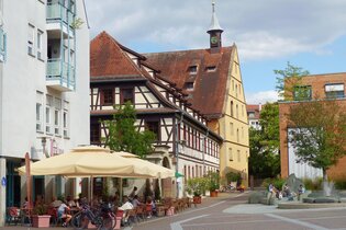 Spaziergang von der Stadtmitte zur Burgruine Löffelstelz