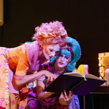 Stolz und Vorurteil* (*oder so) - Freilichtspiele Schwäbisch Hall | © links im Bild