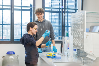 Tag der offenen Labore und Wetkstätten | © Verwendung nur im Rahmen redaktioneller Berichterstattung über die experimenta Heilbronn gestattet. Quelle: experimenta gGmbH