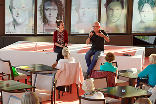 Theaterkreis - Exklusive Interviews mit Theaterschaffenden | © Verena Bauer