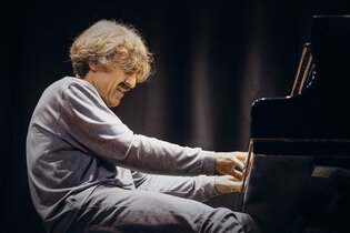 Thomas Scheytt   -  Piano Solo