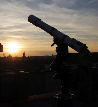 Trilogie Kompakte Objekte - Neutronensterne und Pulsare | © RMS, Lang