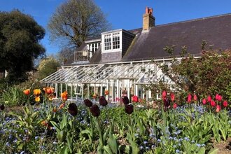 Virginia Woolf und der Garten von Monk's House | © National Trust