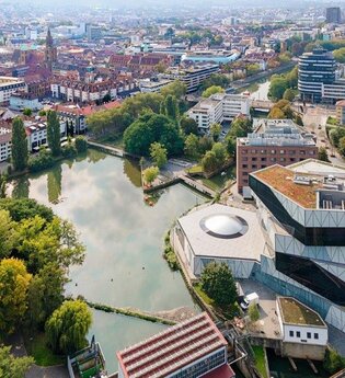 Vom Industrieareal zur Wissenswelt - Die experimenta