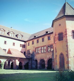 Wanderung und Kräuterbüschelbinden zu Mariä Himmelfahrt | © Eigenbetrieb Kloster Bronnbach