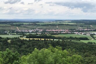 Blick auf Paffenhofen vom Weißen Steinbruch | Pfaffenhofen
