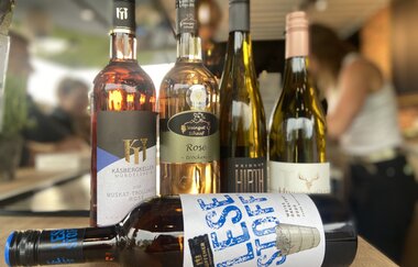Wein im Park | Weinausschank der Lauffener Weingärtner | © Lauffener Weingärtner eG