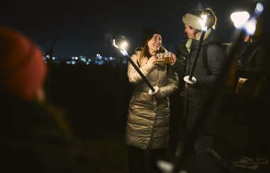Glühwein-Fackelwanderung - winterliche Weinerlebnistouren HeilbronnerLand | © HeilbronnerLand