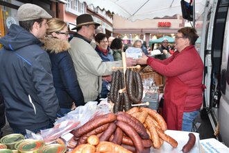 Wertheimer Bauernmarkt mit verkaufsoffenem Sonntag | © Stadt Wertheim