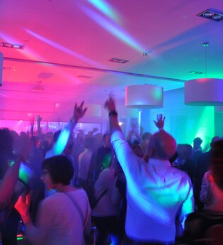 Party im Weingut Heitlinger