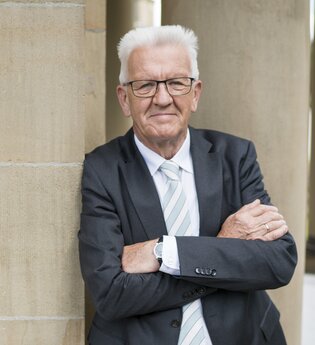 Ehemaliger Ministerpräsident von Baden-Württemberg
Winfried Kretschmann | © Staatsministerium Baden-Württemberg