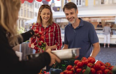 Vielfältige Auswahl an Obst und Gemüse | © PHILIPPREINHARD.COM