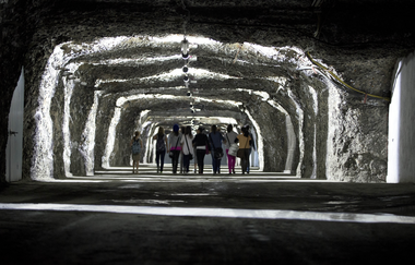 Besucher im Salzbergwerk Bad Friedrichshall | HeilbronnerLand | © Stadt Bad Friedrichshall
