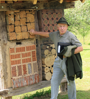 Der Brunnenweg | naturkundliche Führung in Pfaffenhofen mit Förster a.D. Robert Böckle