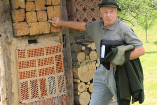 Der Brunnenweg | naturkundliche Führung in Pfaffenhofen mit Förster a.D. Robert Böckle