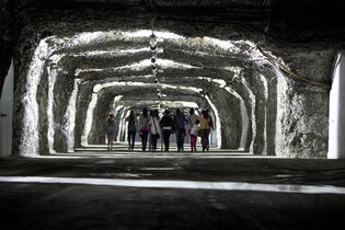 Besucher im Salzbergwerk Bad Friedrichshall | HeilbronnerLand | © Stadt Bad Friedrichshall