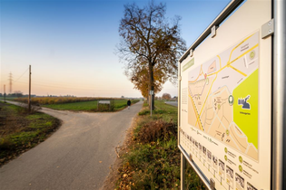 Entlang des Spargellehrpfads | © Stadt Schwetzingen