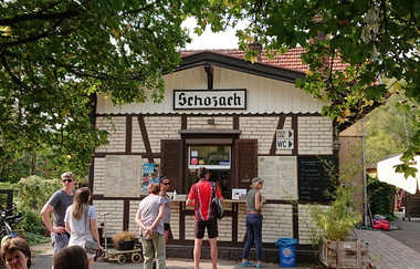 Am alten Bahnhöfle im Schozachtal, für eine Pause gut geeignet