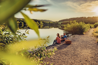 Genuss am See | Weinerlebnisführung im Naturpark Stromberg-Heuchelberg mit Heide Bezner | © Touristikgemeinschaft HeilbronnerLand e.V.