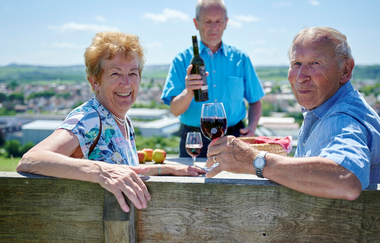 In vertrauter Runde | Pauschalangebote | Weinprobe | © Neckar-Zaber-Tourismus e.V.