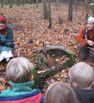 Märchen für Kinder | Märchenerzählerinnen | HeilbronnerLand | © Balsam Märchen-Team