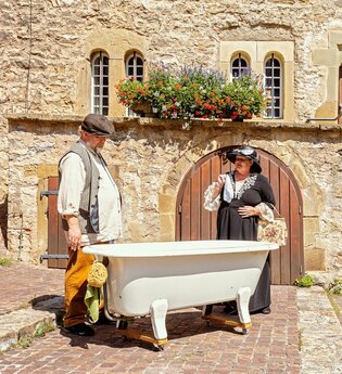 Mitsthaufen trifft Wannenbad | Gruppenangebot | © Stadt Bad Wimpfen