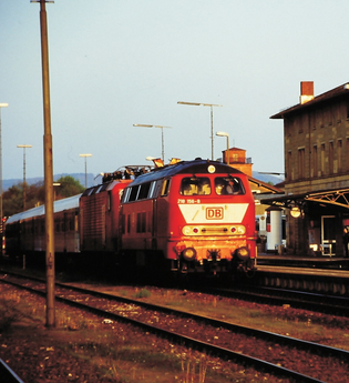 Bahn im Öhringer Hauptbahnhof | © Stadt Öhringen