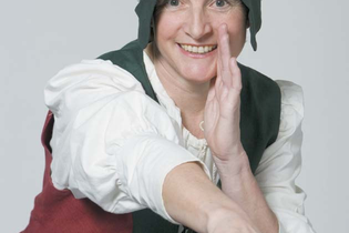 Tugendhaft und Wohlgeboren - Kostümführung Hanna Hornmold | © ©Bietigheim-Bissingen