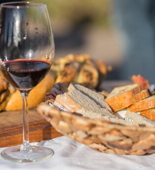 Weinprobe & Brot | Weinsüden Weinort Brackenheim | © Neckar-Zaber-Tourismus e.V.