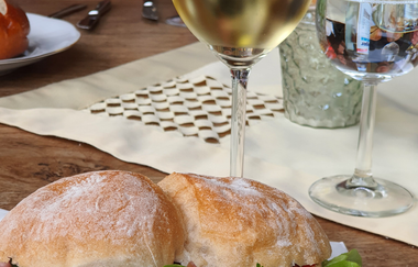 Mönchsbergtour | WeinErlebnisFührung mit Susanne Müller am Brackenheimer Mönchsberg | © Neckar-Zaber-Tourismus e.V.