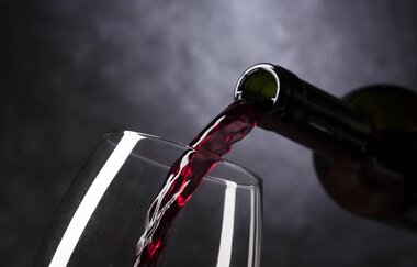 Weinträume zwischen Reben und Fässern