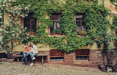 Ruhepause im Neckargemünder Ortsteil Dilsberg / Odenwald | © Touristikgemeinschaft Odenwald e.V.