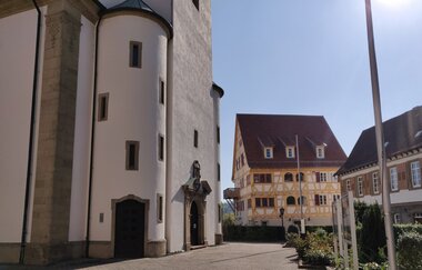 Barocke Pfarrkirche St Laurentius | Kirchplatz Neudenau | HeilbronnerLand | © Touristikgemeinschaft HeilbronnerLand