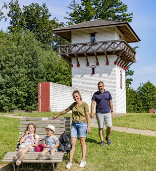 Nachbau eines Limesturms bei Osterburken / Odenwald | © Touristikgemeinschaft Odenwald e.V.