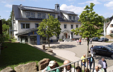 Rathausplatz Reichartshausen | © Gemeinde Reichartshausen