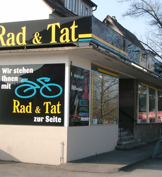 Akkuladestation -  Firma Rad & Tat | © © Firma Rad & Tat