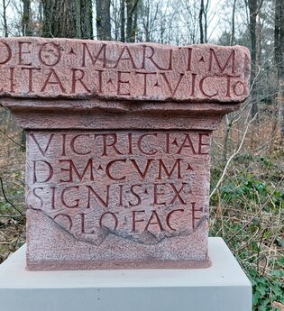 Altar für Mars und Viktoria