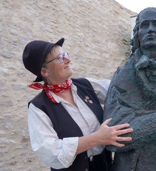 Gästeführerin Andrea Täschner | Kostümführungen in Lauffen am Neckar | HeilbronnerLand