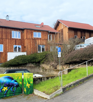 Außenansicht des Antoniushofs in Wiesenbach