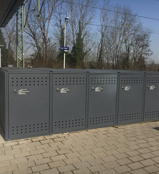 Bad Wimpfen Bahnhof | E-Bike Ladestation | © Stadt Bad Wimpfen