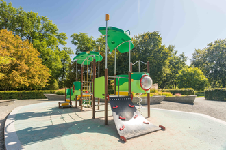 Blütenspielplatz im Hofgarten | © Stadt Öhringen - Famigo