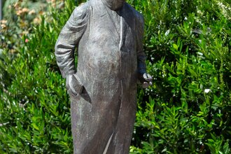 Bronzestatue Theodor Heuss | © Stadt Brackenheim | Claudia Fy