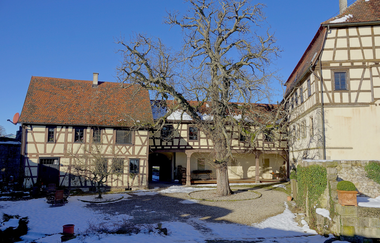 Innenhof der Burg Maienfels| Wüstenrot | HeilbronnerLand | © Tourismus im Weinsberger Tal