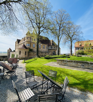 Burg Stettenfels | Biergarten - Freilichtspiele - Eventlocation | Untergruppenbach | HeilbronnerLand | © Burg Stettenfels GmbH