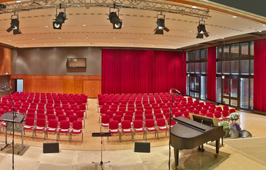 Bürgerhaus Böckingen Bühne | © Heilbronn Marketing GmbH