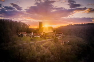 Burg Guttenberg mit Greifenwarte, Burgmuseum & Burgschenke | Haßmersheim | Neckartal | © Burg Guttenberg